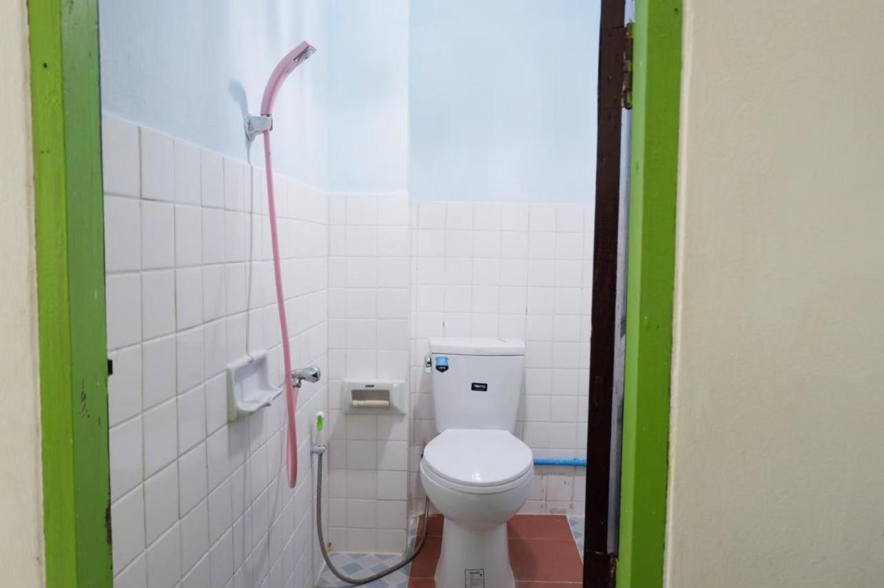 Chokchai Hotel Sai Yok Bagian luar foto