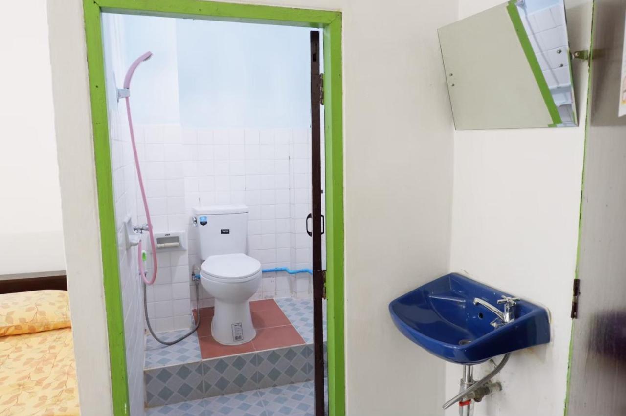 Chokchai Hotel Sai Yok Bagian luar foto