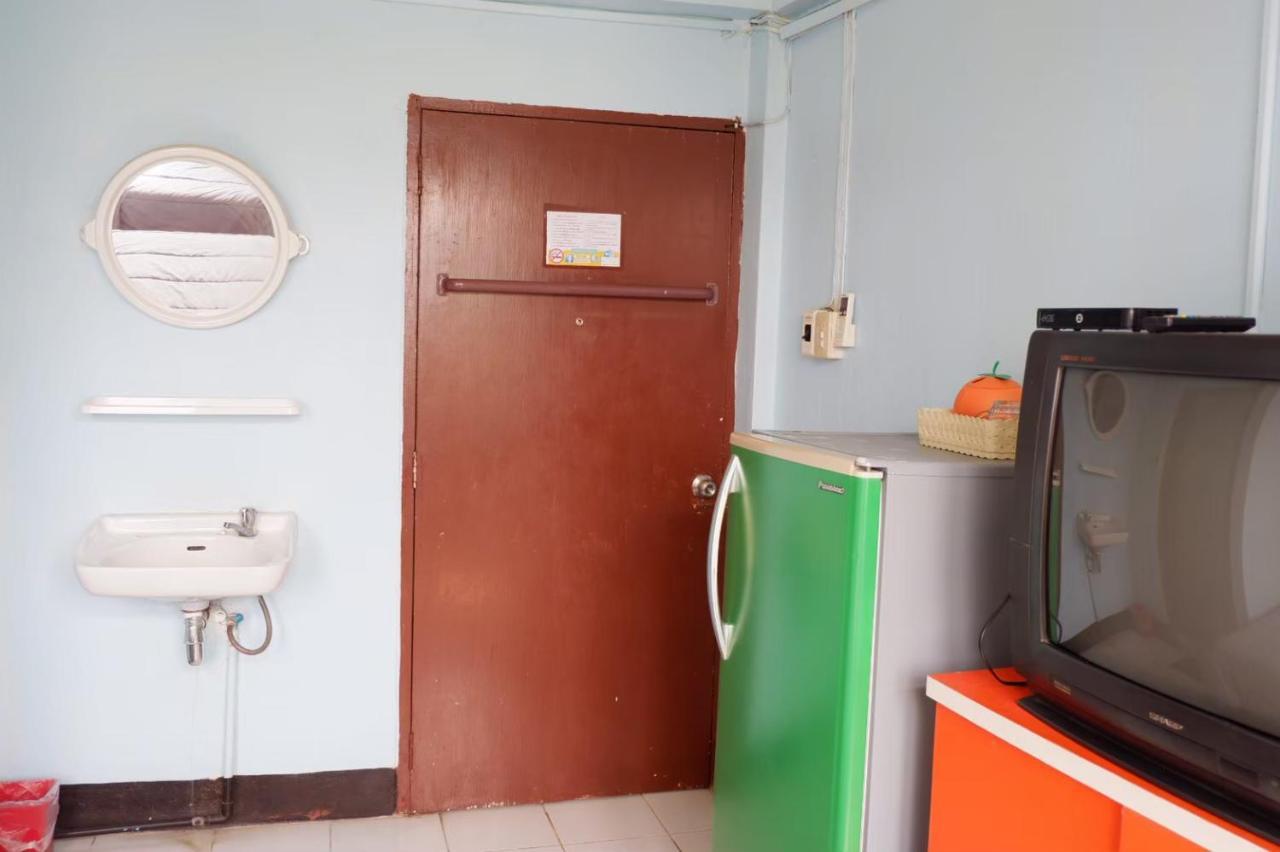 Chokchai Hotel Sai Yok Bagian luar foto