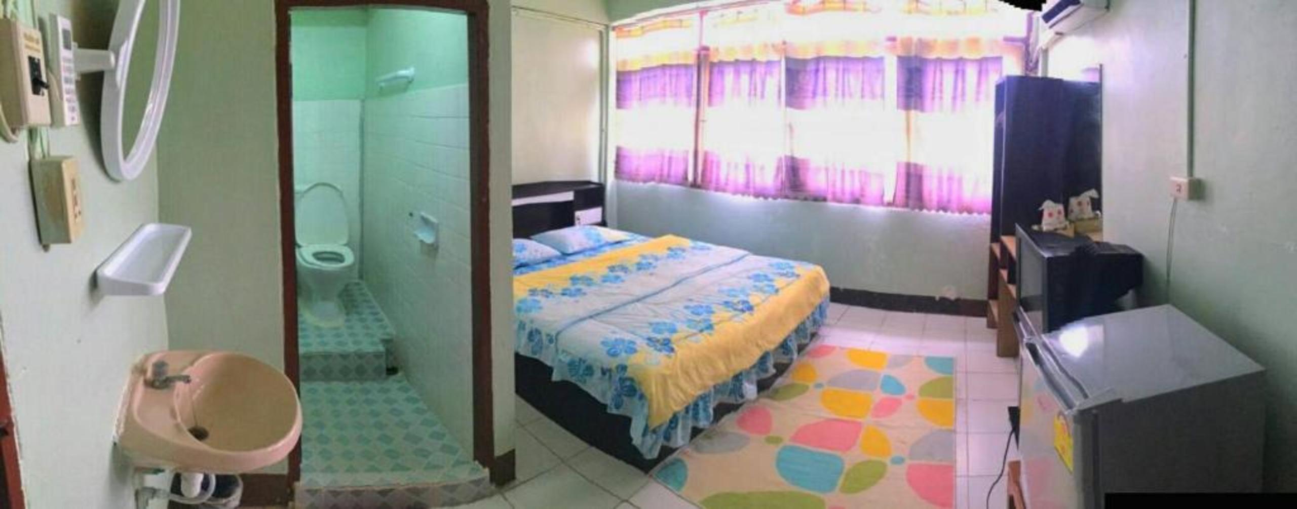 Chokchai Hotel Sai Yok Bagian luar foto