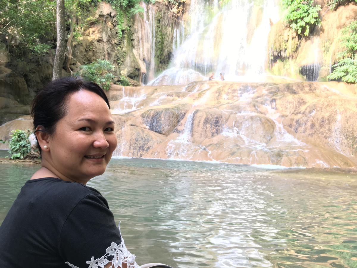 Chokchai Hotel Sai Yok Bagian luar foto